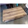 Image 2 : MODERN SOLID WOOD COFFEE TABLE, VERY GOOD CONDITION