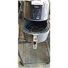 Image 2 : NINJA 4QT AIR FRYER - TESTED WORKING, RETAIL $104