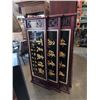 Image 1 : 3 EASTERN DIVIDER PANELS