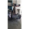 Image 1 : 5 PIECE PATIO SET TABLE AND 4 CHAIRS WITH UMBRELLA