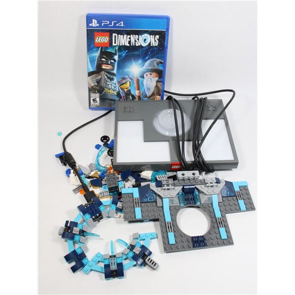 PLAYSTATION 4 DIMENSIONS GAME WITH ACCESSORIES