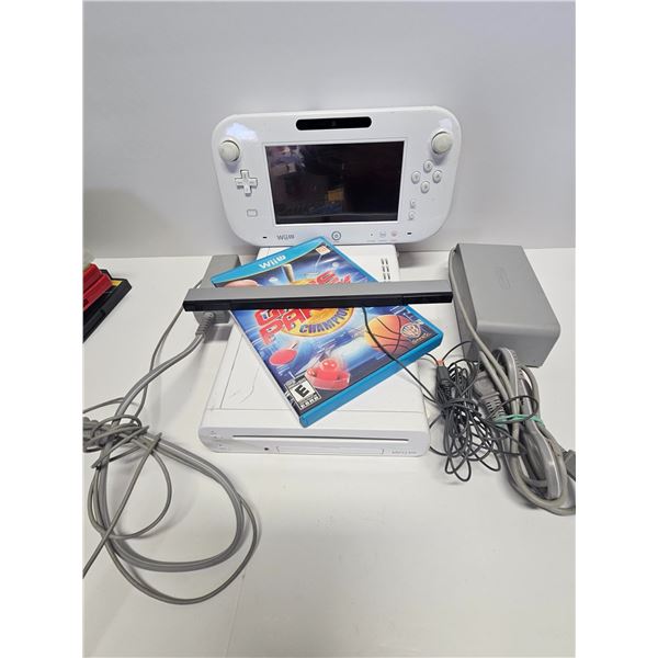 NINTENDO WII U WHITE CONSOLE BUNDLE 8GB