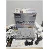 Image 1 : PS1 CONSOLE IN BOX NEAR COMPLETE