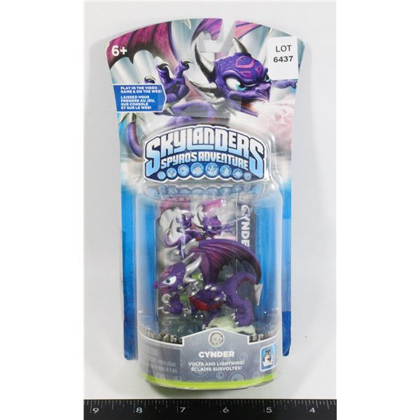 SKYLANDERS SPYRO'S ADVENTURE CYNDER FIGURE