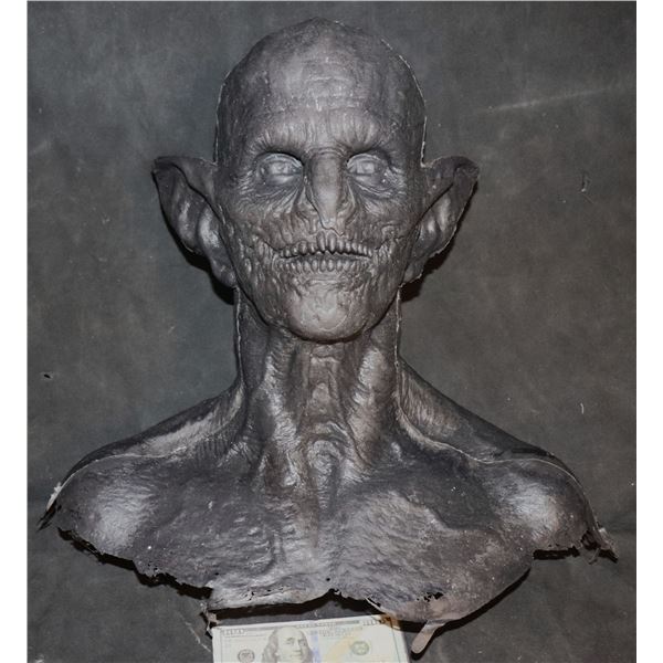 LAST VOYAGE OF THE DEMETER VAMPIRE NOSFERATU HEAD PRODUCTION BUST
