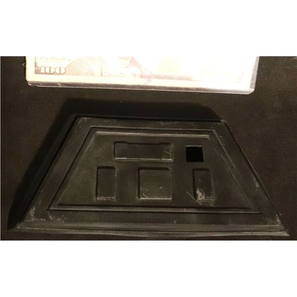 NO RESERVE STAR WARS THE MANDALORIAN & BOOK OF BOBA FETT CHEST APPARATUS A