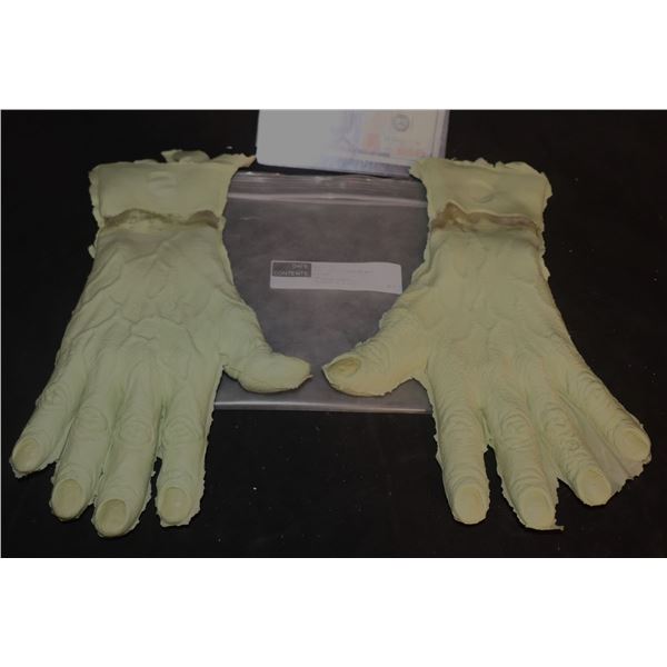 NO RESERVE SUCKER PUNCH THE PREACHER HANDS IN DATED PRODUCTION BAG