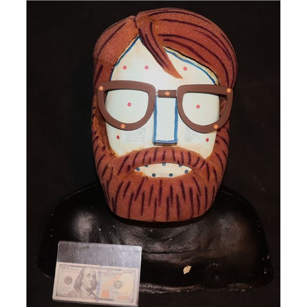 NO RESERVE UNKNOWN FOAM CORE WEARABLE MASK FROM CHILDREN'S SHOW A