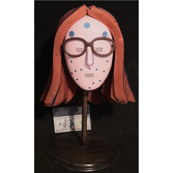 NO RESERVE UNKNOWN FOAM CORE WEARABLE MASK FROM CHILDREN'S SHOW D