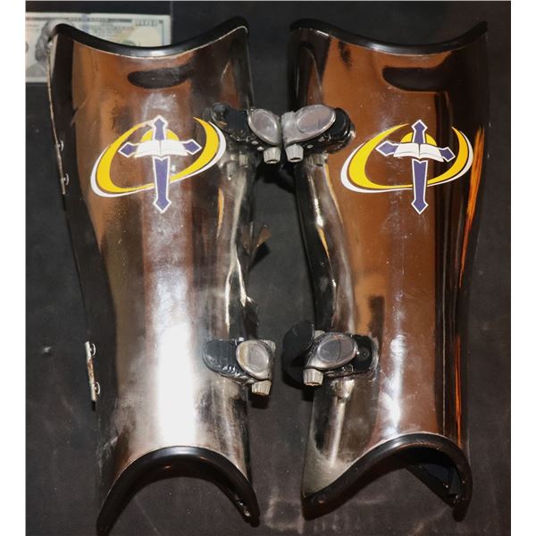 NO RESERVE SUPER HERO CHROMED SHIN ARMOR SET