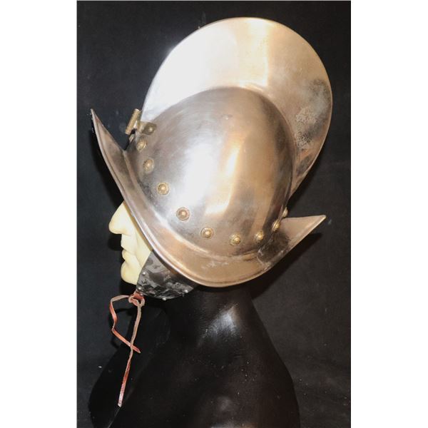 NO RESERVE CORTEZ CONQUISTADOR HELMET METAL HERO SCREEN USED