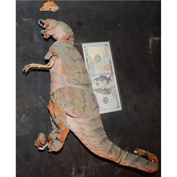 LAND OF THE LOST 1991 TYRANNOSAURUS REX STOP MOTION PUPPET WIRE