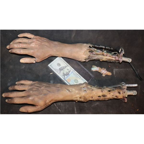 NO RESERVE UNKNOWN CYBORG ARMATURED SILICONE ARMS LOT OF 2 RIGHT