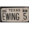 Image 1 : DALLAS TV EWING 5 PLASTIC 1985 TEXAS LICENSE PLATE SCREEN MATCHED