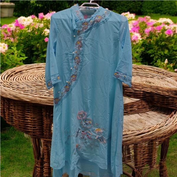 Ocean Blue Midi Dress with flower Embroidery Size XL