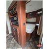 Image 19 : HOLIDAY TRAVEL TRAILER : 2014 Evergreen Sun Valley : 32ft : Bumper Pull : One-Slide Out