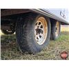 Image 18 : 4-PLACE ENCLOSED SLED TRAILER : 2005 United Expressline
