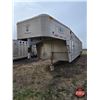 Image 2 : Stock Trailer : 2005 Forman ~ Wilson : 36ft : Gooseneck : Tri-Axle