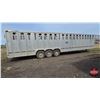 Image 6 : Stock Trailer : 2005 Forman ~ Wilson : 36ft : Gooseneck : Tri-Axle
