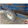 Image 10 : Portable Cattle Feeder "Lewis Cattle Oilers" (Blue)