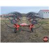 Image 8 : KUHN SPEEDRAKE : SR 112 GII (Orange) : 12 Wheel V Rake