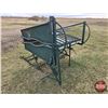 Image 5 : HI-HOG Calf Tipping Table (60"H x 52"W x 60"L)