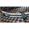 Image 2 : REFLEX Compound Bow : (3) Hunting Arrows : (2) Target Arrows c/w Case, Quiver & Trigger (Weight 40-5