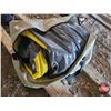 Image 1 : Inflatable Kayak w/Storage Bag