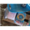 Image 4 : Pallet Lot: VHS Tapes, Musical Keyboard; Floating Island; etc