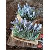 Image 2 : Pallet Lot: Home/Yard Décor : Silk Flowers; Stepping Stone; Yard Ornaments; etc