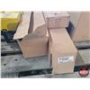 Image 8 : Pallet Lot: Air Filters; Oil Filters (7520 JD) ; Fuel Filters; etc
