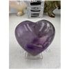 Image 3 : 2.1 INCH  AMETHYST  CRYSTAL HEART(GOOD AURA SHINE)