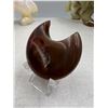 Image 2 : 1.8 INCH CARNELIAN MOON CARVING (BEAUTIFUL PIECE)