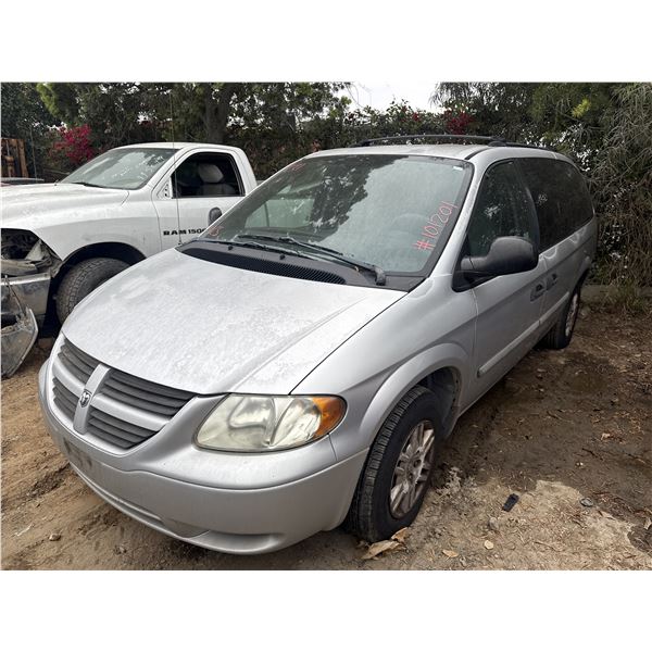 2005 Dodge Grand Caravan