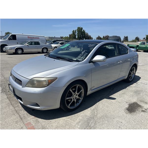 2005 Toyota Scion tC