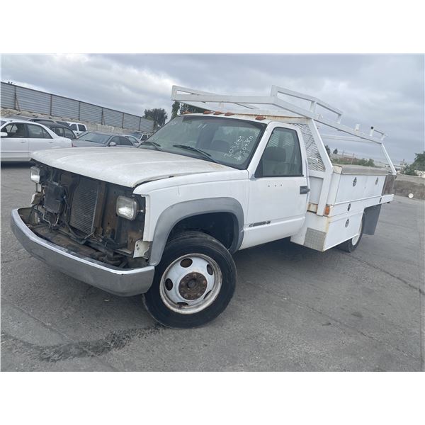 2000 Chevrolet C3500HD