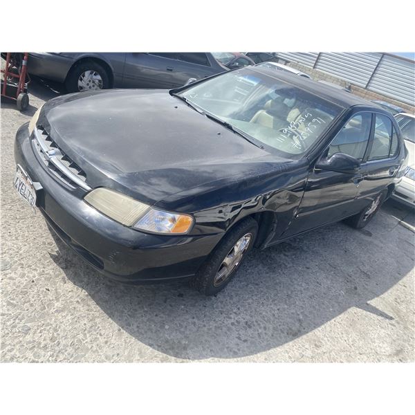 1999 Nissan Altima