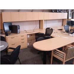 Maple Steelcase U-shape Executive Suite