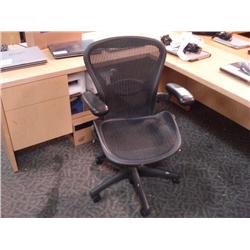 Herman Miller Aeron Task Chair C/w Lumbar Support