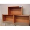 Image 1 : 3 Cherry Shelf's