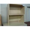 Image 1 : 2 Maple Shelfs