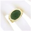 Image 3 : Vintage Mens 14K Yellow Gold Oval Cabochon Green Jade Sideways Nugget Band Ring
