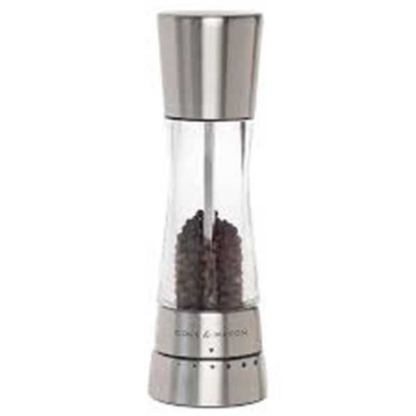 NEW CW DERWENT PM PEPPER GRINDER