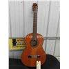 Image 2 : Yamaha G231 Acoustic Guitar with Case 