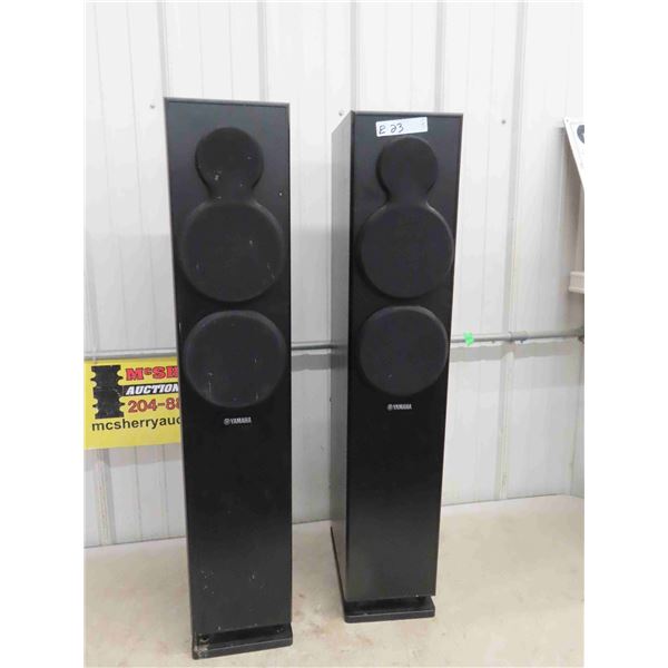 Set of 2 Yamaha Speakers Model NS F150 180 Watt 