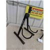Image 2 : 3 Guitar Stands 