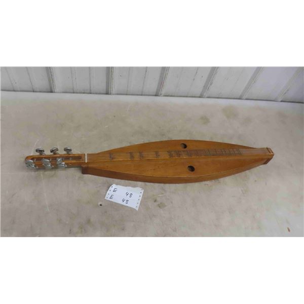 Dulcimer Instrument 