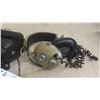 Image 2 : 4 Head Sets (2) Genexxa Pro 817 , (1) Futura, (1) 