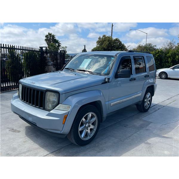 JEEP LIBERTY 2012 O/S- WAIT/TITLE-SMOG