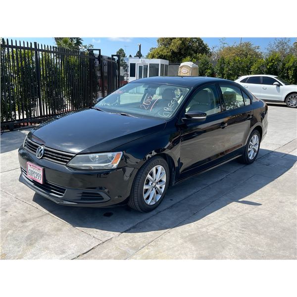 VOLK JETTA 2012 APP/DUP T- SALV